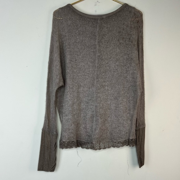 Dolce Ragazza Knit top with built in tank NWT, Medium - Picture 5 of 6